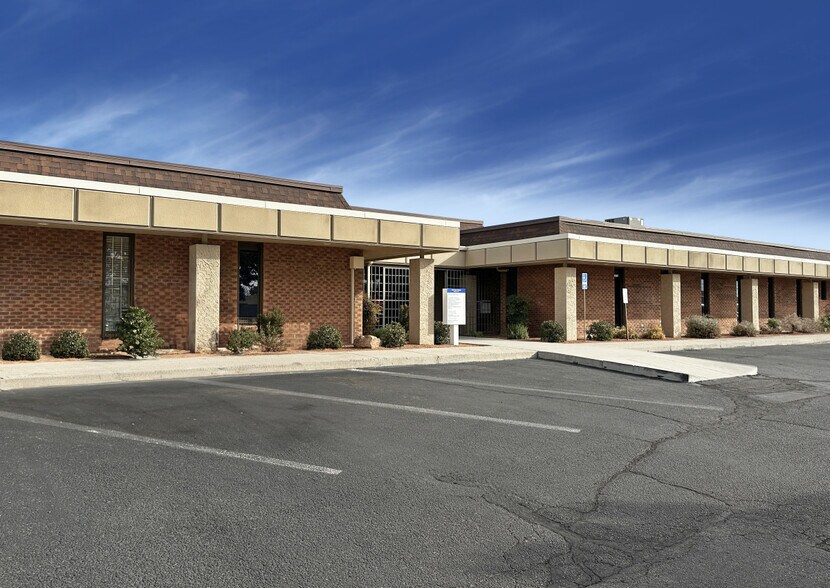 2727 San Pedro Dr NE, Albuquerque, NM à louer - Photo principale - Image 1 de 22