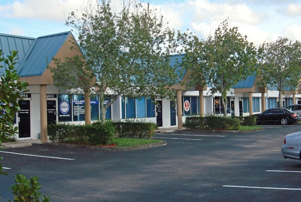 4600-4628 Hiatus Rd, Sunrise, FL for lease - Primary Photo - Image 1 of 3