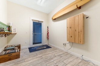 1132 US Route 1 Rt, York, ME for lease Interior Photo- Image 2 of 7