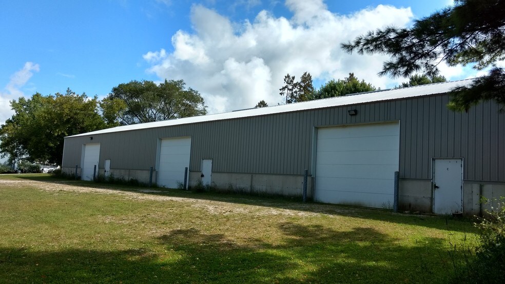 7679 State Highway 57, Sturgeon Bay, WI à vendre - Photo principale - Image 1 de 15