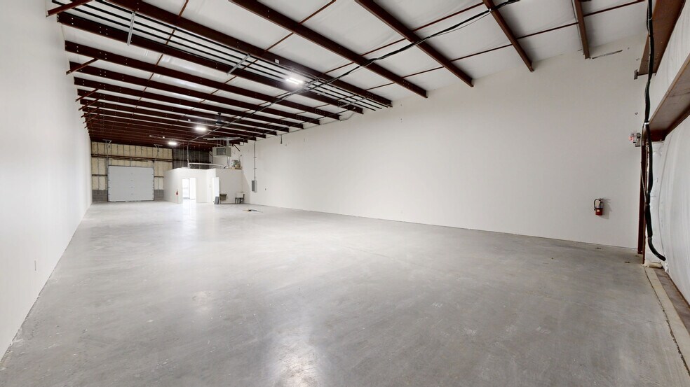 3630 Ohara Rd, Erlanger, KY à louer - Numérisation 3D de Matterport - Image 2 de 16