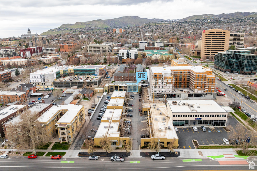 455 E 200 S, Salt Lake City, UT à vendre - Photo du bâtiment - Image 1 de 32