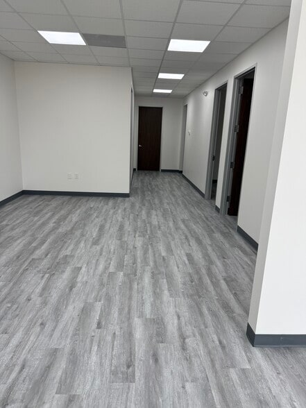 12818 Cypress Valley Rd, Cypress, TX for lease - Building Photo - Image 3 of 9