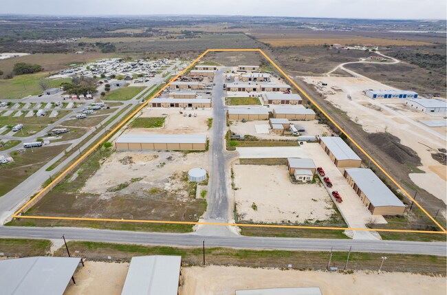 More details for 7977 Old Bastrop Rd, New Braunfels, TX - Industrial for Lease