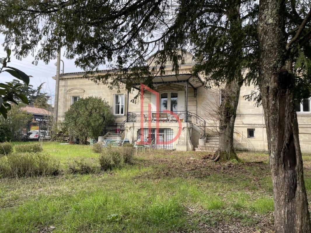 Office in Bègles for sale Building Photo- Image 1 of 7