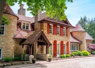 Plus de détails pour 3500 Saint Albans Rd, Saint Albans, MO - Services hôteliers à vendre