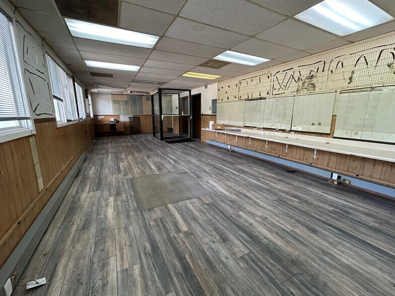 4950 W Pershing Rd, Cicero, IL à louer - Photo du bâtiment - Image 2 de 24