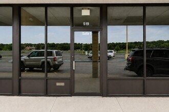 511 Linden Ave, Pocomoke City, MD for lease Interior Photo- Image 2 of 4