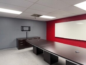 128 W Walnut Ave, Monrovia, CA for lease Interior Photo- Image 1 of 10