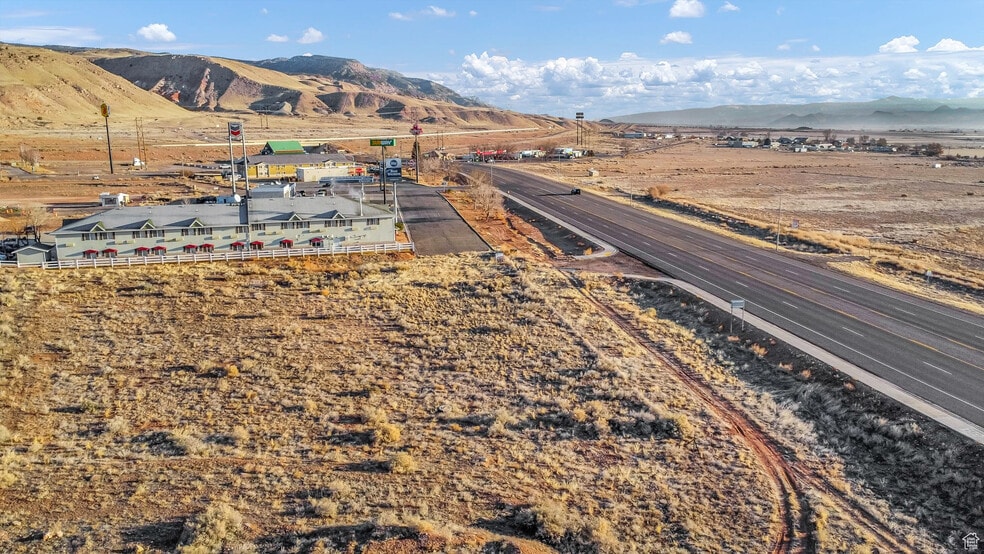 1250 N Main St, Richfield, UT for sale - Aerial - Image 3 of 5