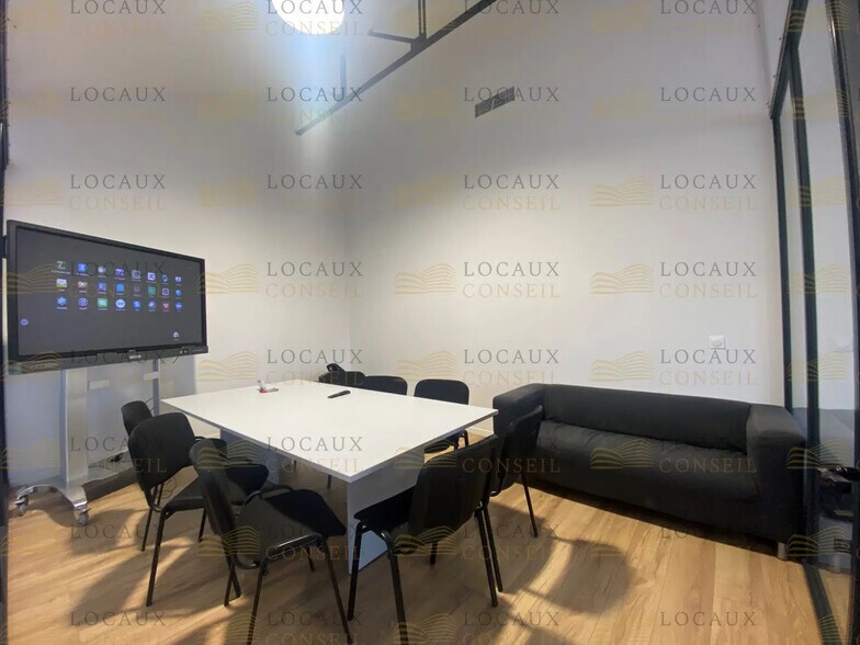 Bureau dans Argenteuil à louer - Photo intérieure - Image 2 de 7