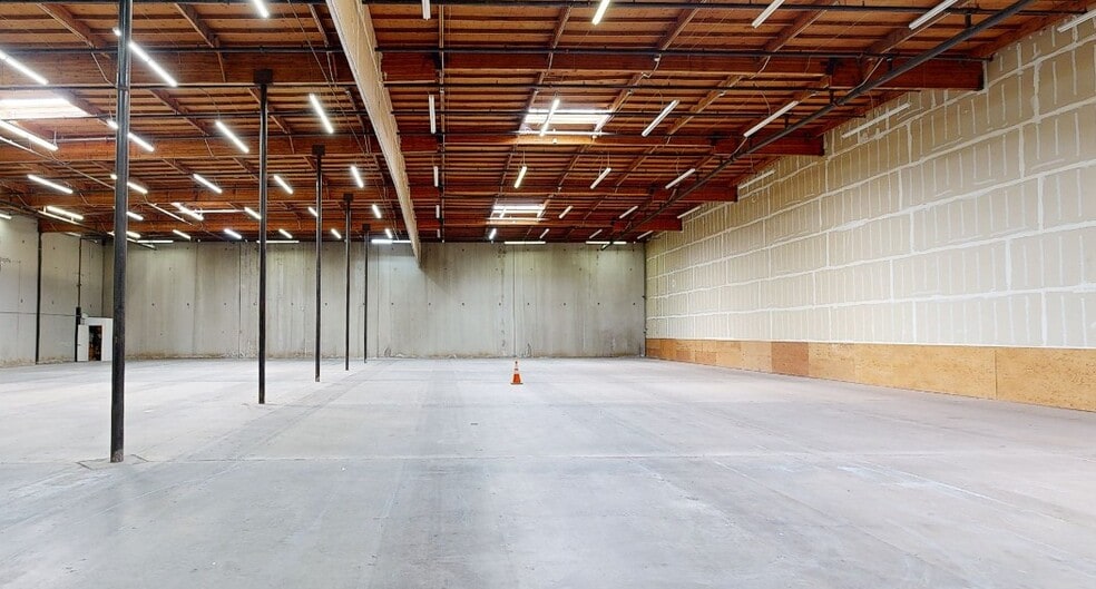 8450 Belvedere Ave, Sacramento, CA à louer - Numérisation 3D de Matterport - Image 2 de 22