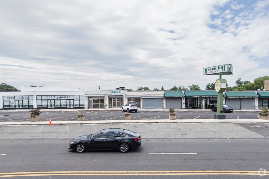 4743 Marlboro Pike, Capitol Heights, MD for lease - Building Photo - Image 2 of 7