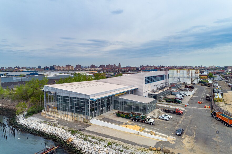 1110-1120 Oak Point Ave, Bronx, NY à louer - Photo du bâtiment - Image 2 de 4