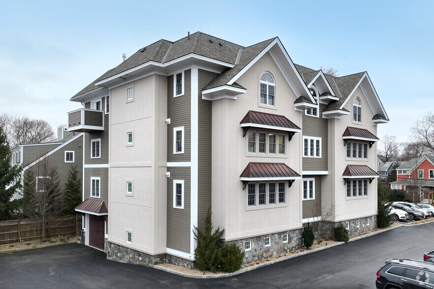 227 Willow St, South Hamilton, MA à louer - Photo du bâtiment - Image 2 de 4