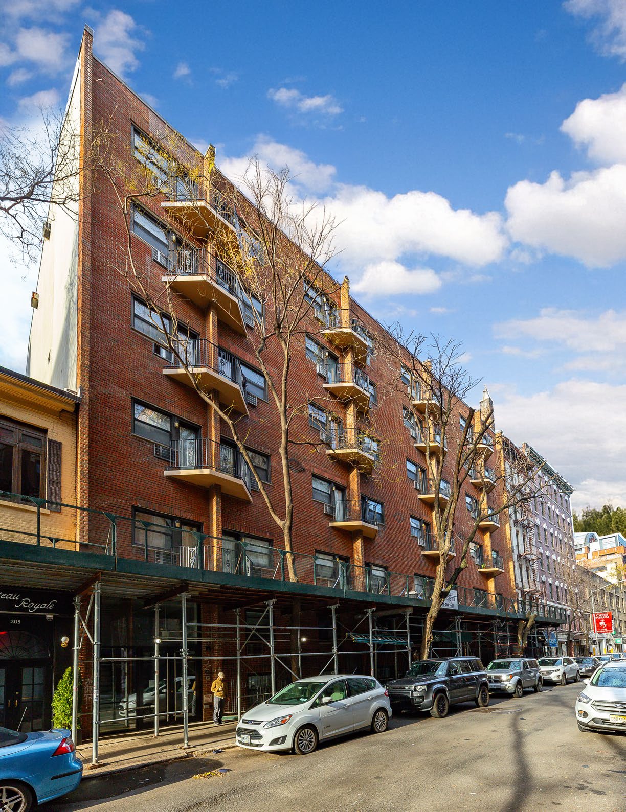 207 Thompson St, New York, NY for sale Building Photo- Image 1 of 7