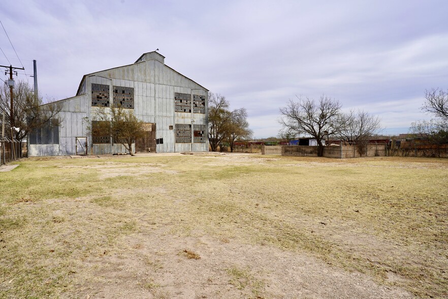 100 N Goliad St, Big Spring, TX for sale - Building Photo - Image 1 of 1