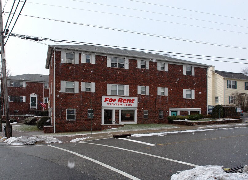 101 Beverwyck Rd, Lake Hiawatha, NJ à louer - Photo principale - Image 3 de 4