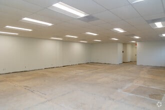 5100 Reagan Dr, Charlotte, NC à louer Photo intérieure- Image 2 de 9