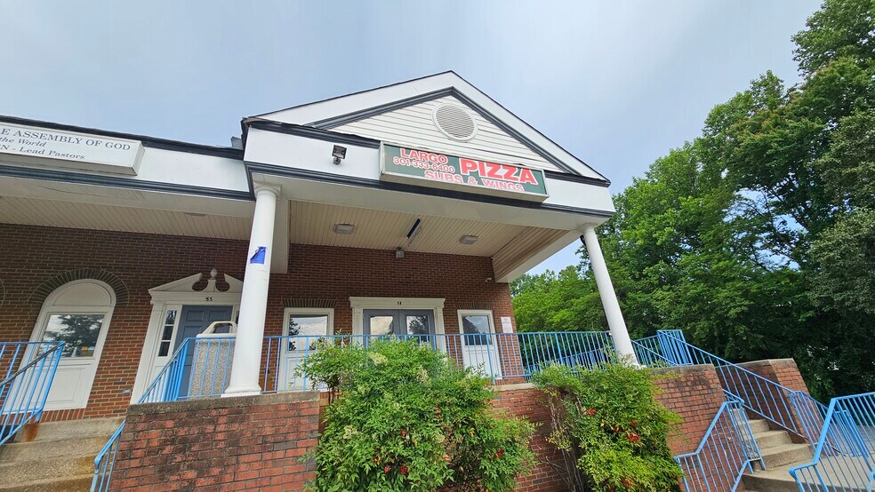 51-97 Kettering Dr, Upper Marlboro, MD à louer - Photo du bâtiment - Image 1 de 4