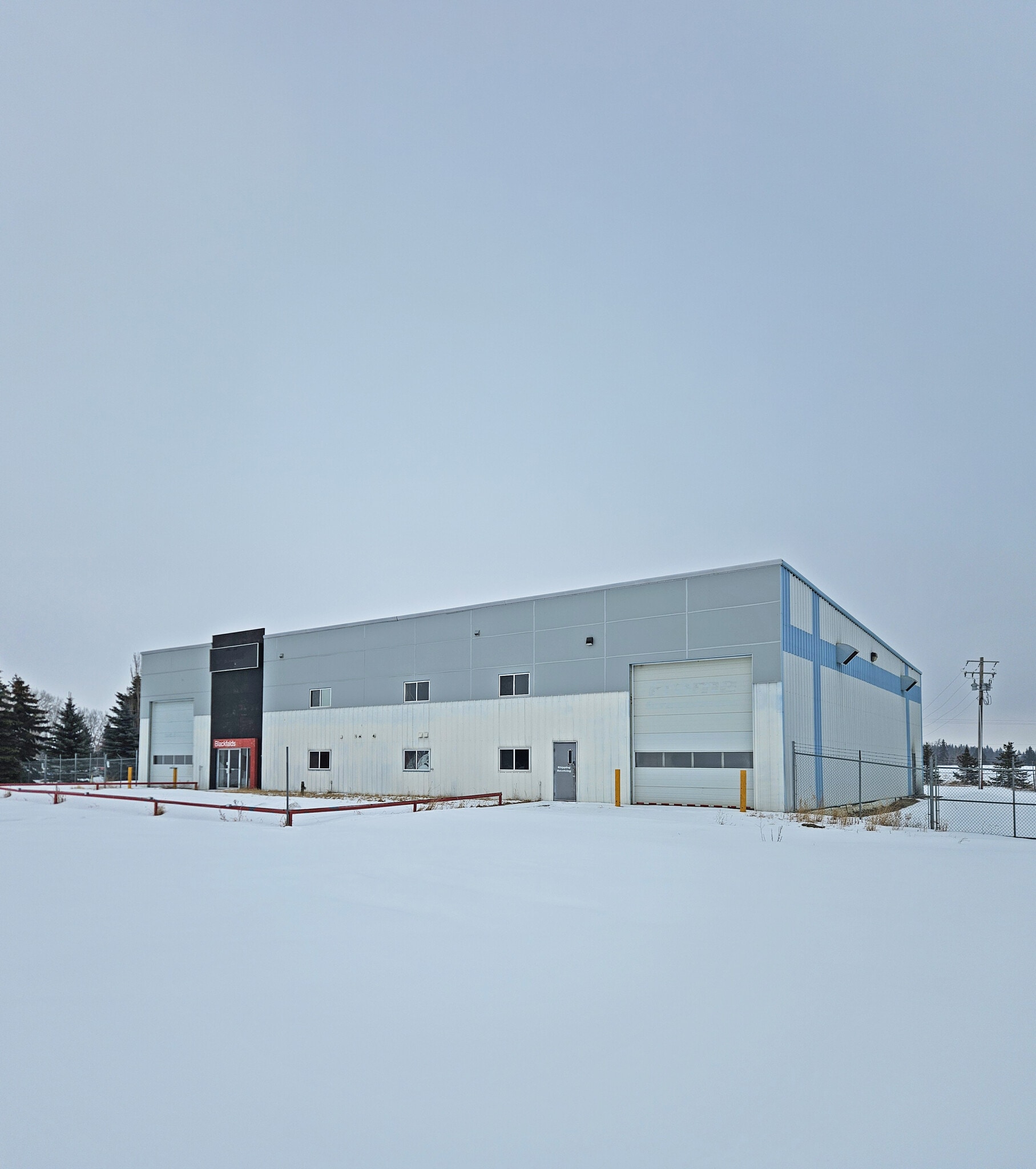 27123-9 Hwy 597, Blackfalds, AB for lease Primary Photo- Image 1 of 2