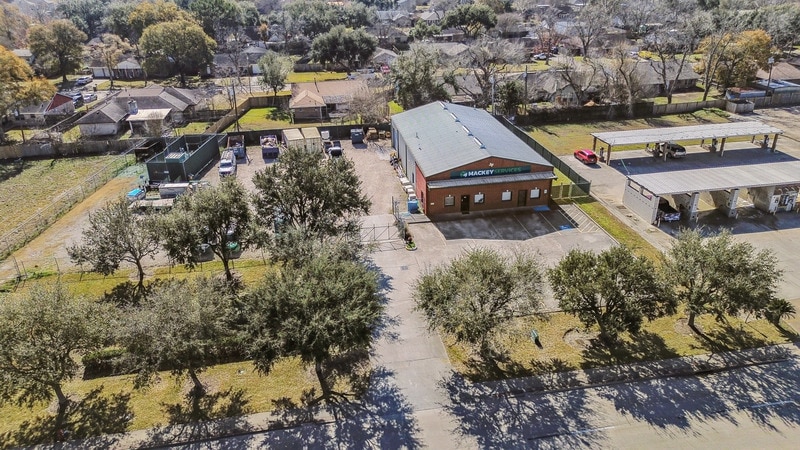 5252 FM 517 Rd E, Dickinson, TX for sale Primary Photo- Image 1 of 23