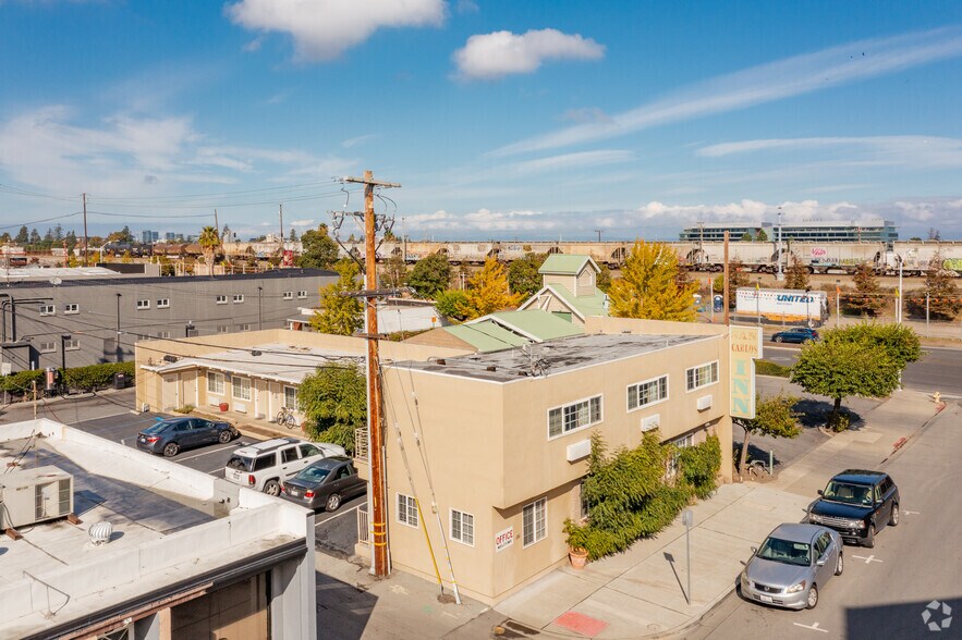 1140 Morse Blvd, San Carlos, CA à vendre - Aérien - Image 2 de 8