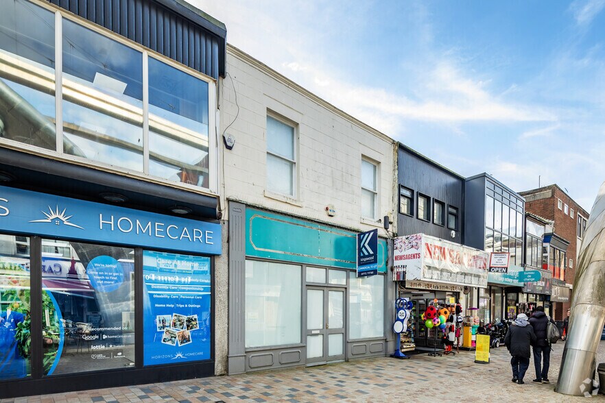 9 Birley St, Blackpool à louer - Photo du bâtiment - Image 2 de 2