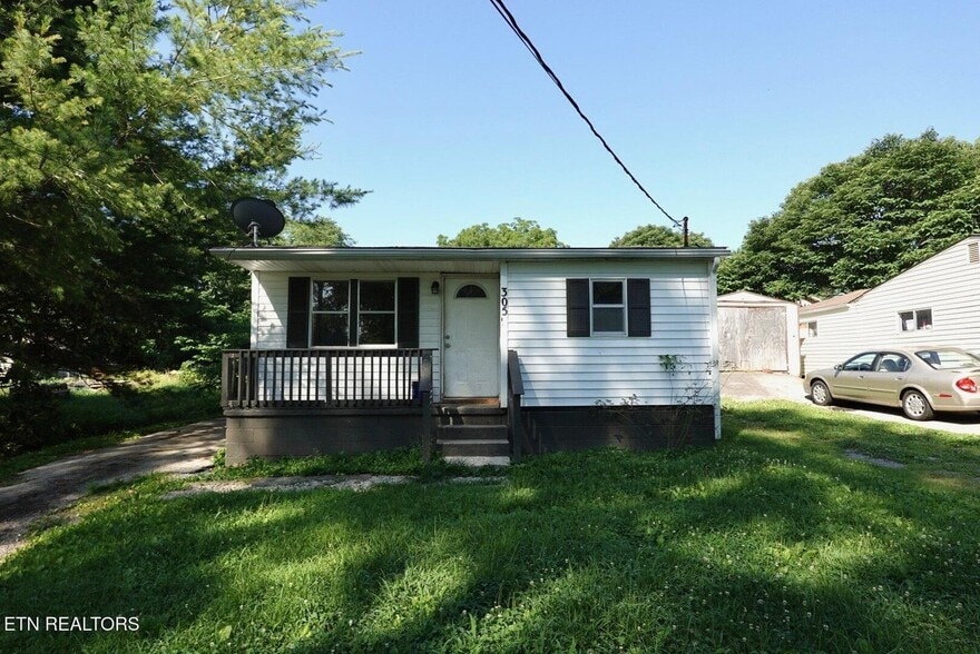 22 Unit Portfolio - Rockwood & Harriman, portfolio of 19 properties for sale on LoopNet.ca - Building Photo - Image 3 of 23