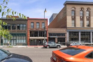 1810 Blake St, Denver CO - Services immobiliers commerciaux