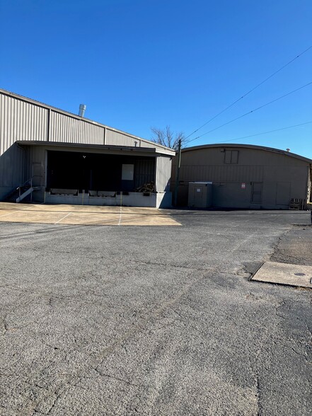 1331 Main St, Chattanooga, TN for lease - Building Photo - Image 3 of 4