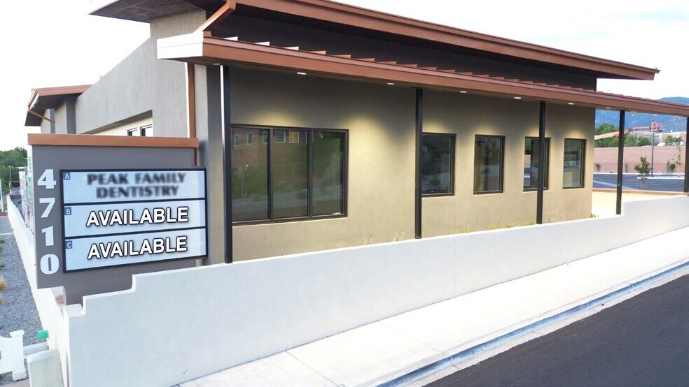 4710 Eubank Blvd NE, Albuquerque, NM à louer - Photo du bâtiment - Image 3 de 13