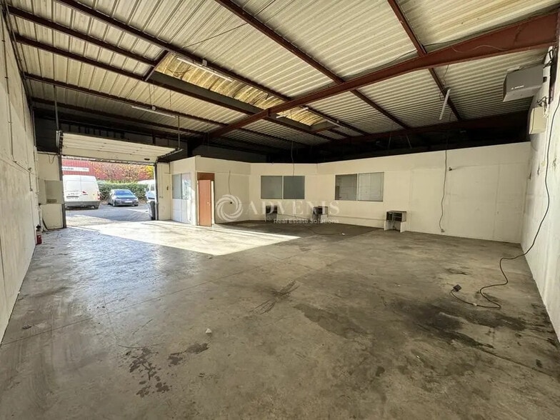 Flex dans Le Blanc-Mesnil à louer - Photo intérieure - Image 2 de 6