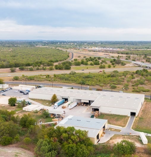 13700-13812 US Highway 90 W, San Antonio, TX à vendre - Photo du bâtiment - Image 3 de 13