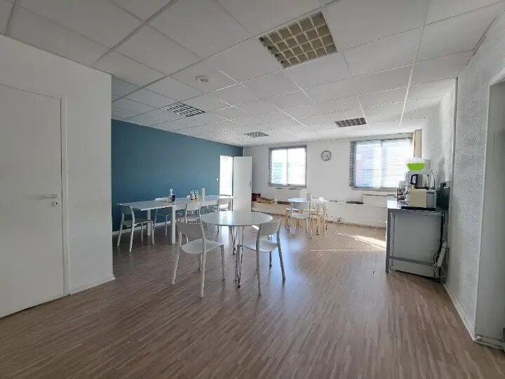 Bureau dans Toulouse à vendre - Photo du bâtiment - Image 2 de 9
