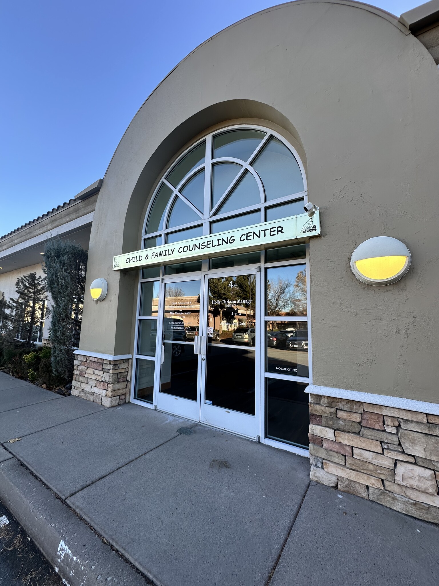 615 Sierra Rose Dr, Reno, NV for lease Building Photo- Image 1 of 10