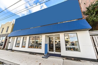 3603-3605 Lake Shore Blvd W, Toronto, ON for lease Building Photo- Image 1 of 35