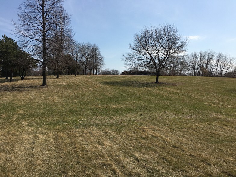 5451 N Western Ave, Chicago, IL for sale - Building Photo - Image 2 of 7