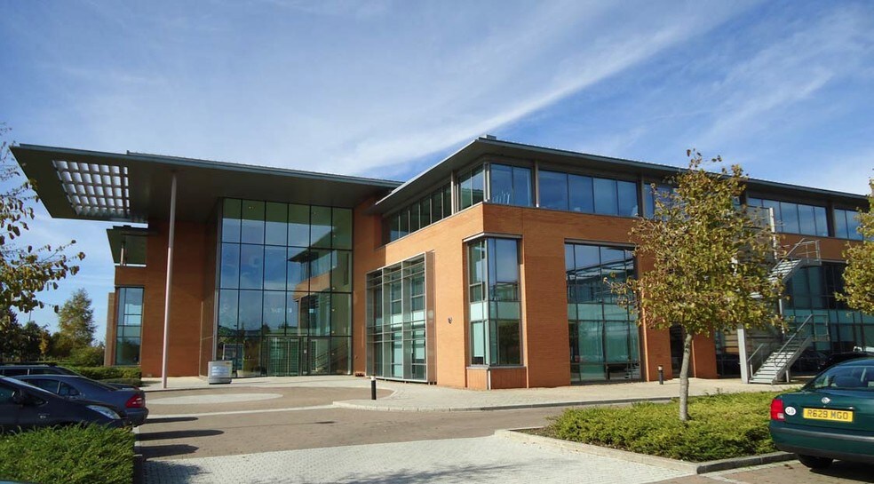 Cambourne Business Park, Cambridge à louer - Photo du bâtiment - Image 2 de 8