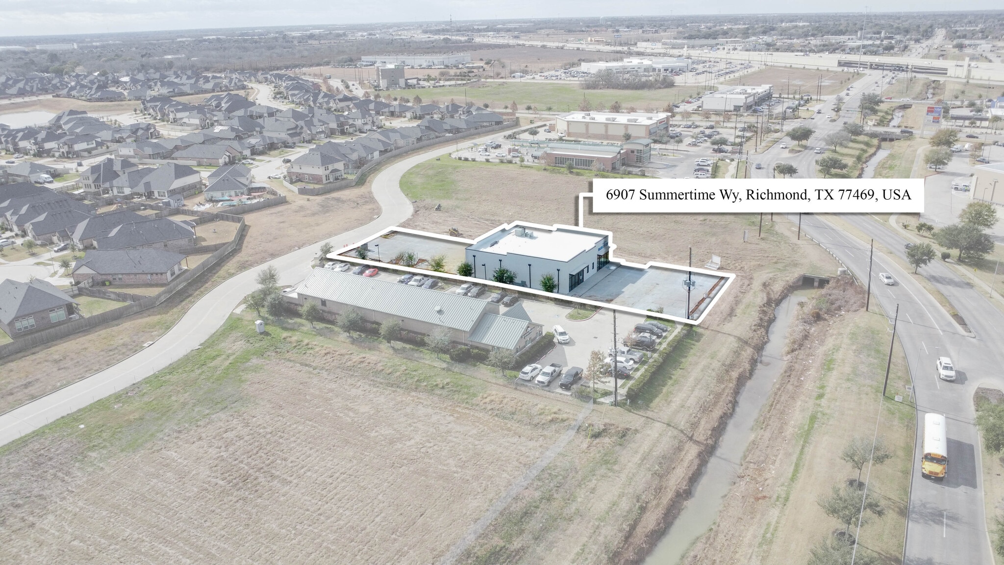 6907 Summertime Wy Way, Rosenberg, TX for lease Primary Photo- Image 1 of 16