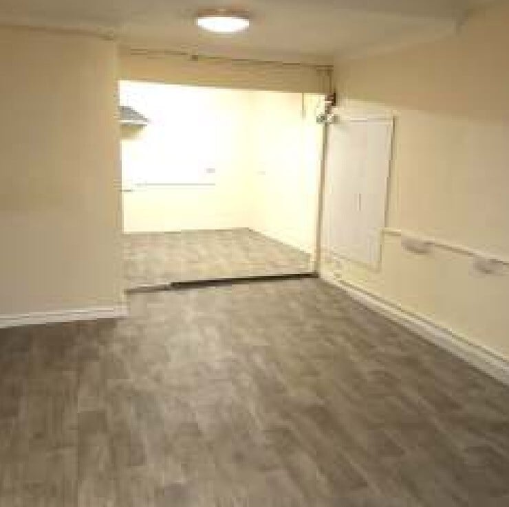 2 Oxford St, Moreton In Marsh à louer Photo intérieure- Image 1 de 2