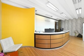 85 Bourke Rd, Alexandria à louer Photo intérieure- Image 1 de 3