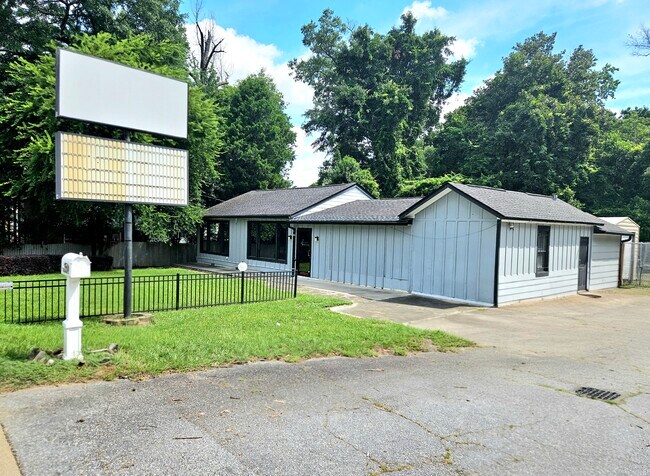 More details for 3554 Hilton Ave, Columbus, GA - Office for Sale