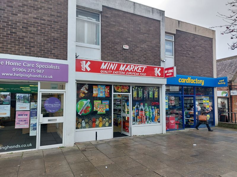 7 Front St, York à vendre Photo principale- Image 1 de 2