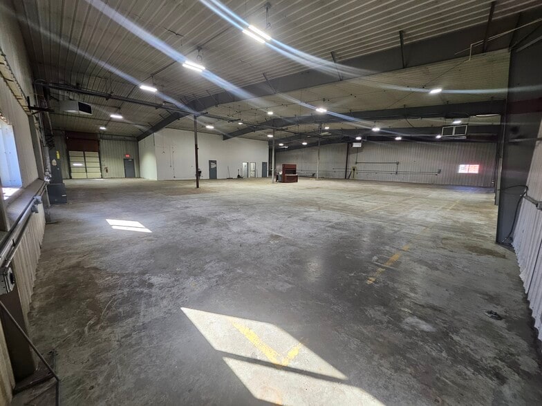 5500 NE Quam Ave, Saint Michael, MN for lease - Building Photo - Image 3 of 13