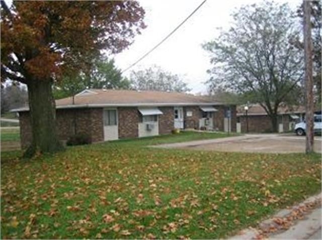 10 N Johnson St, Andrew, IA for sale - Building Photo - Image 1 of 1