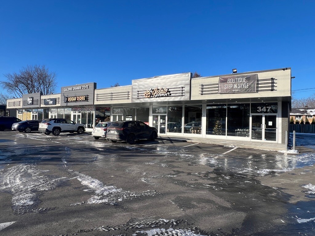 349-359 Ch De La Grande-Cote, Boisbriand, QC à louer Photo du bâtiment- Image 1 de 11