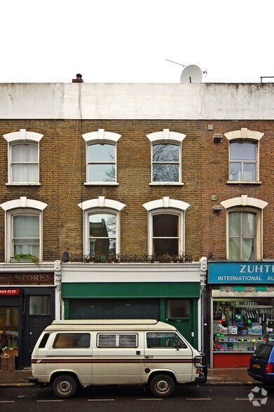 129-129B Newington Green Rd, Londres à vendre - Photo du bâtiment - Image 2 de 12