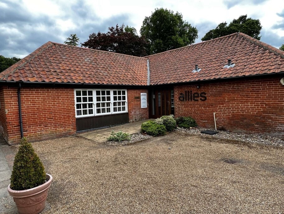 Fox Rd, Framingham Pigot for lease Primary Photo- Image 1 of 3