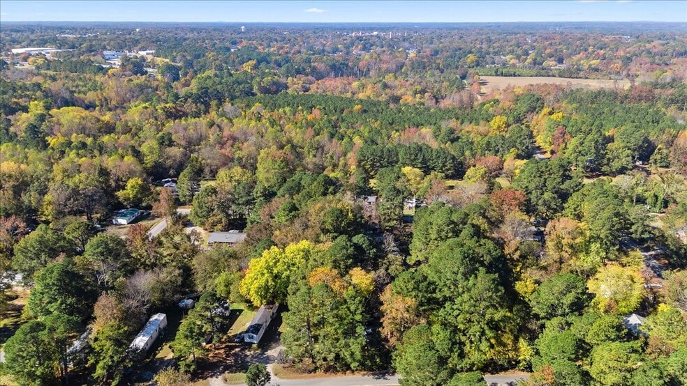 57 Breland Dr, Henderson, NC for sale - Building Photo - Image 2 of 11